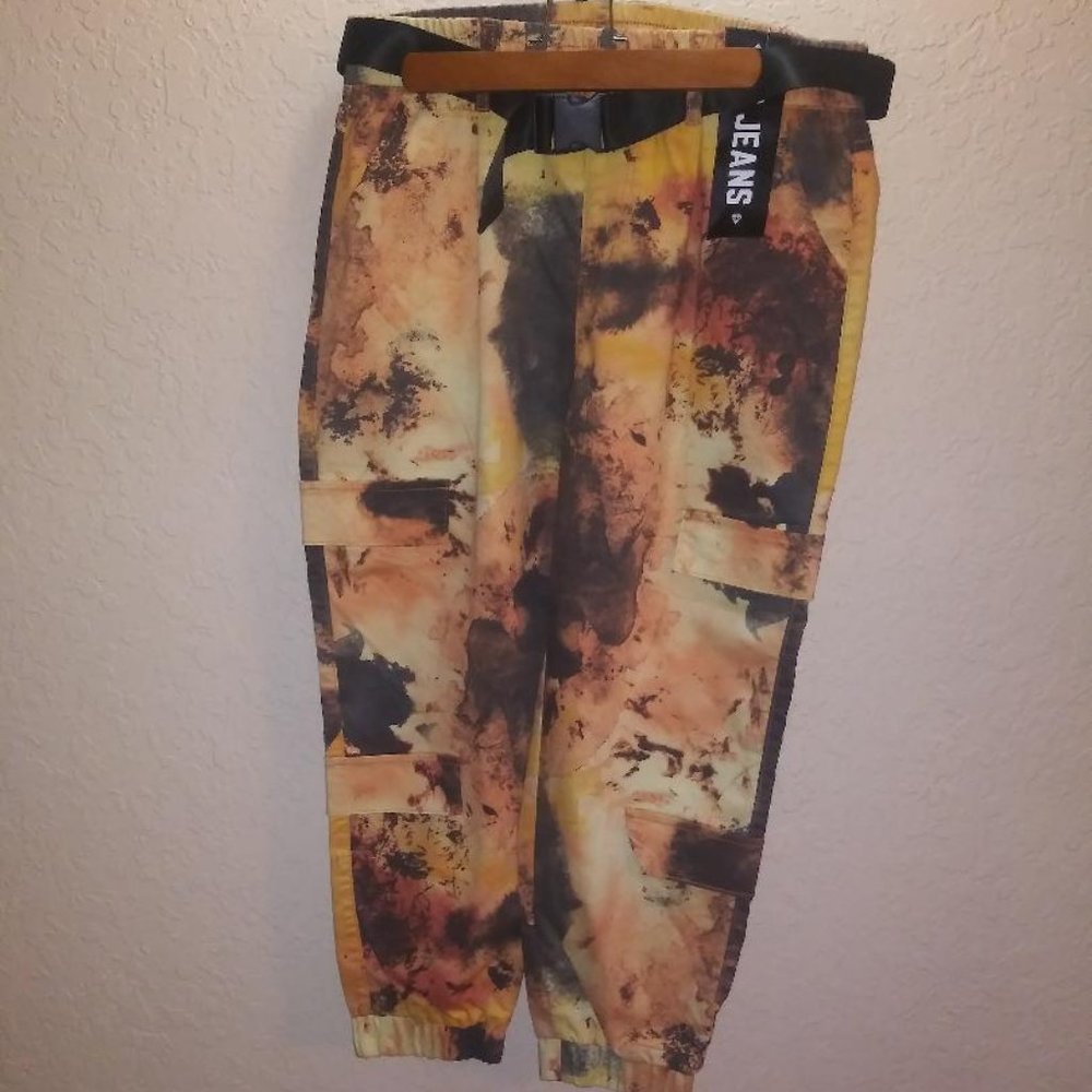 VIP Jeans Women's Sculpting Stretch Belted Destruction Jogger Pants